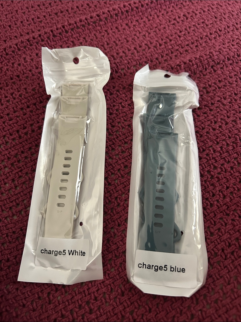 fitbit Charge 5 Replacement Bands - White & Blue